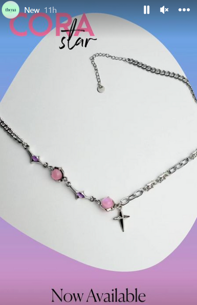 thena.collection Instagram hesabının yeni ürün duyurusu yaptığı hikayelerin ekran görüntüsü