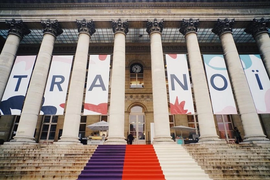 Picture of the banners of Tranoi Fashion Show in Paris.