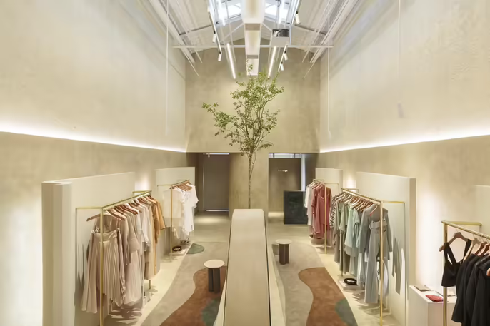 Het interieur van een boetiekpaskamer ontworpen met LED-verlichting