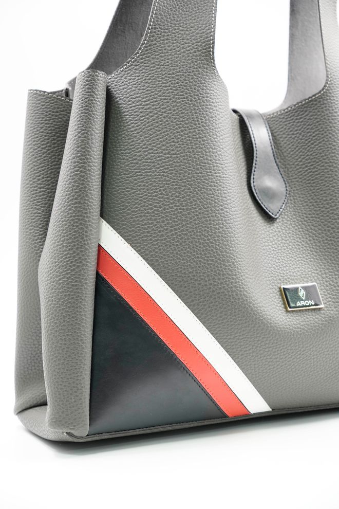 ARON Atelier Borsa A Tracolla Da Donna Svetlana Grey Flotr In Pelle Abbigliamento all'ingrosso 1