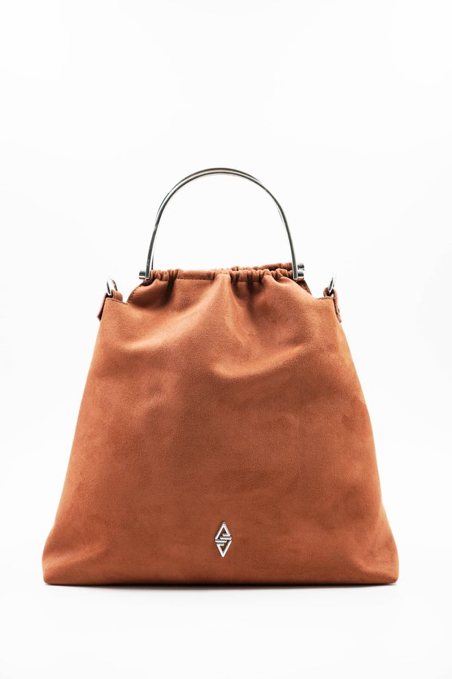 ARON Atelier حقيبة يد وكتف نسائية من الجلد المدبوغ بتفاصيل فضية من كارين طابا ملابس بالجملة 0