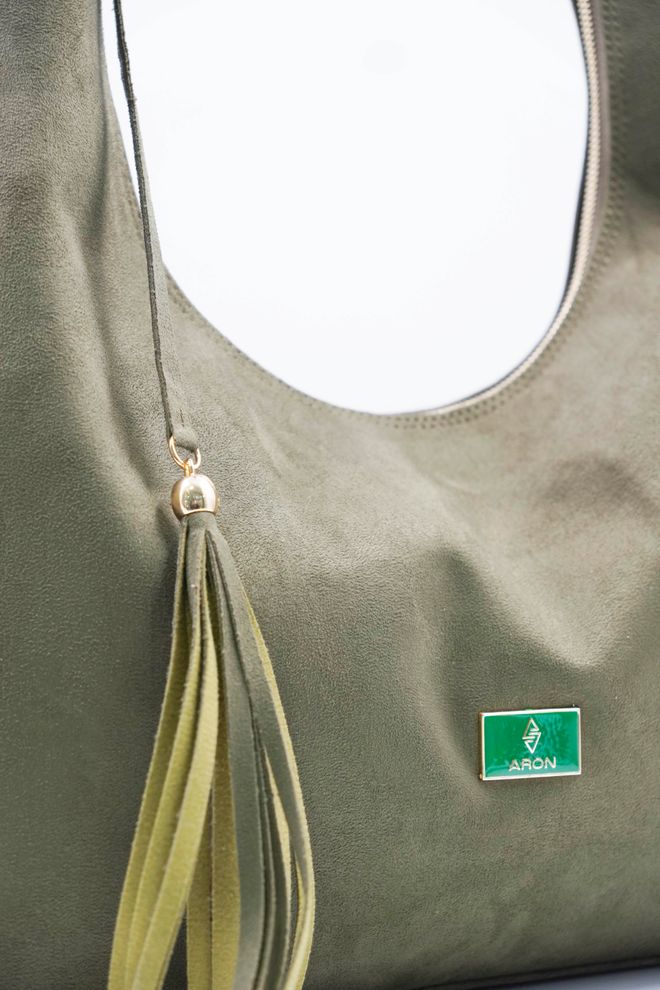 ARON Atelier Γυναικεία Τσάντα Ωμου Sadie Χακί Με Λεπτομέρεια Φούντας Σουέτ Χονδρικό εμπόριο ενδυμάτων 1