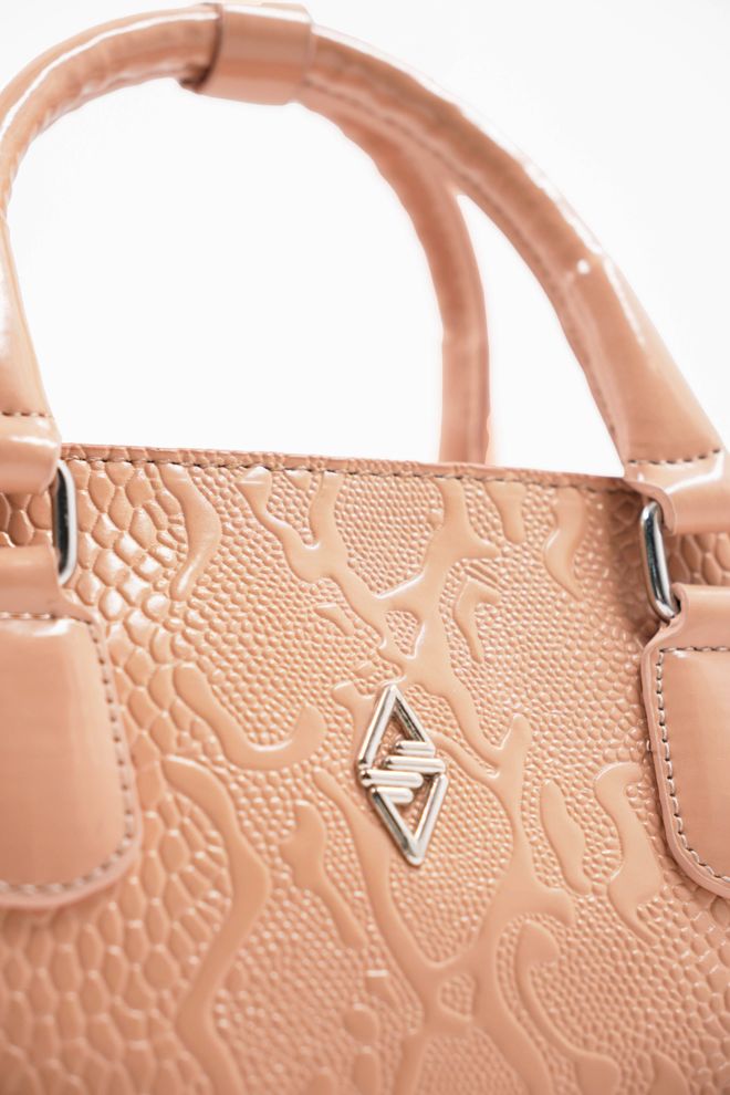 ARON Atelier Favor Damenhandtasche Aus Lackleder Mit Aufdruck In Dunkelbeige Großhandelskleidung 1