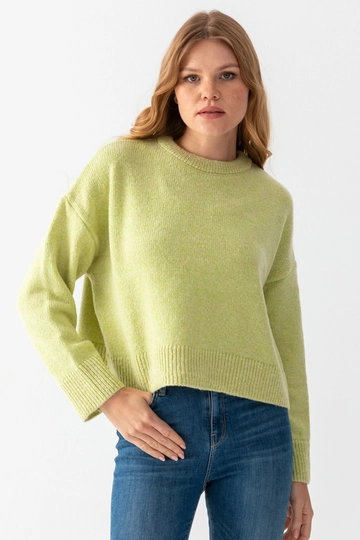 A wholesale clothing model wears  Crew Neck Ruched Sweater
, Turkish wholesale Sweater of Ajour Triko