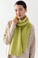 Ένα μοντέλο χονδρικής πώλησης ρούχων φοράει ajo10060-kirchli-women's-scarf, τούρκικο  χονδρικής πώλησης από 