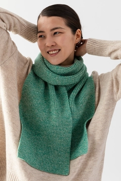 A wholesale clothing model wears ajo10063-kirchli-women's-scarf, Turkish wholesale Scarf of Ajour Triko