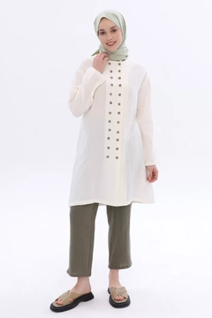 A wholesale clothing model wears all12601-double-button-shirt-tunic-bone, Turkish wholesale Tunic of Allday