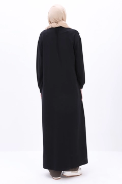 A wholesale clothing model wears all12784-zippered-comfortable-abaya-black, Turkish wholesale Abaya of Allday