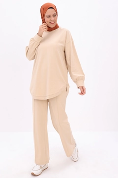 A wholesale clothing model wears all12823-trouser-suit-beige, Turkish wholesale Suit of Allday