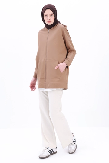Ein Bekleidungsmodell aus dem Großhandel trägt  Sweat-Cardigan Mit Reißverschluss – Nerz
, türkischer Großhandel Strickjacke von Allday
