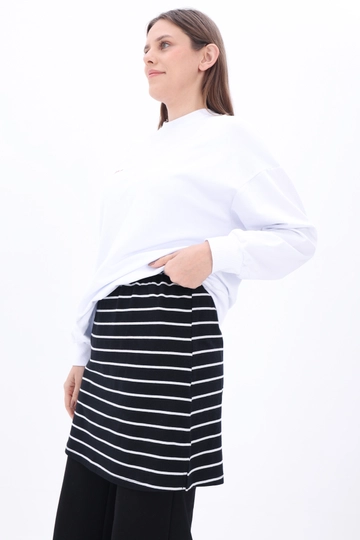 Модел на дрехи на едро носи  Бельо Риза Пола - Черно И Екрю
, турски едро Долна тениска на Allday