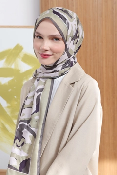 A wholesale clothing model wears all12994-zigzag-cotton-jacquard-shawl-green, Turkish wholesale Shawl of Allday