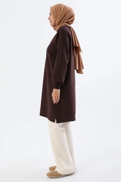 A wholesale clothing model wears all12971-bitter-brown-mode-embroidered-knitted-tunic-brown, Turkish wholesale Tunic of Allday