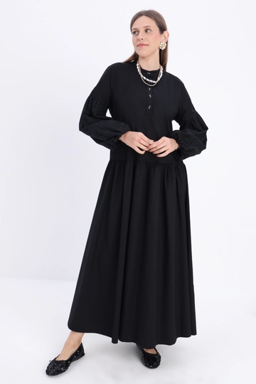 A wholesale clothing model wears  Scalloped Poplin Dress - Black
, Turkish wholesale Dress of Allday