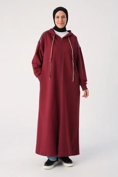 A wholesale clothing model wears 47110 - Abaya - Dark Claret Red, Turkish wholesale Abaya of Allday