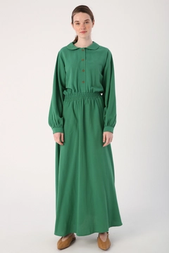 A wholesale clothing model wears 47779 - Dress - Dark Green, Turkish wholesale Dress of Allday