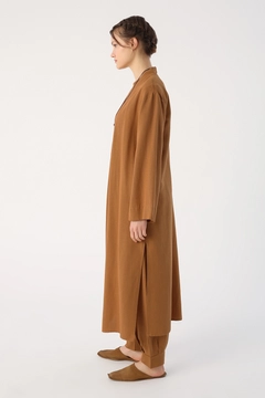 A wholesale clothing model wears 48083 - Kimono Set - Tan, Turkish wholesale Suit of Allday
