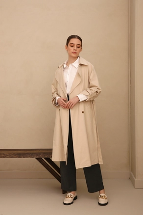 A model wears 7148 - Beige Coat, wholesale undefined of Allday to display at Lonca