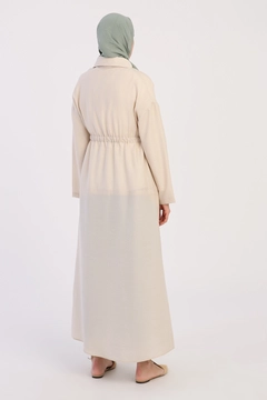 Ein Bekleidungsmodell aus dem Großhandel trägt 8746 - Modest Abaya - Stone, türkischer Großhandel Abaya von Allday