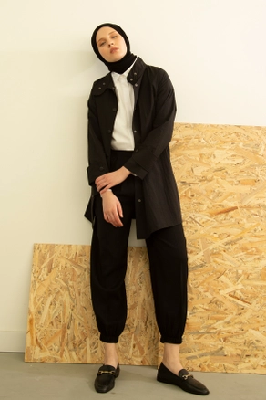 A model wears 8815 - Modest Coat - Black, wholesale undefined of Allday to display at Lonca