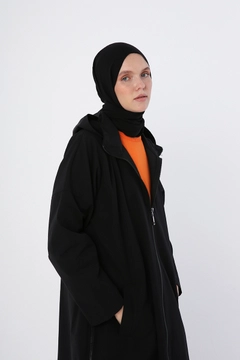 A wholesale clothing model wears 21945 - Trenchcoat - Black, Turkish wholesale Trenchcoat of Allday