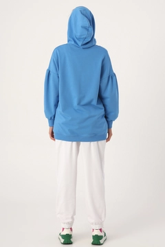 A wholesale clothing model wears 22307 - Sweatshirt - Saxe, Turkish wholesale Hoodie of Allday
