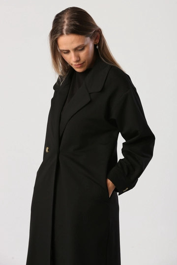 A wholesale clothing model wears  Jacket - Black
, Turkish wholesale Jacket of Allday