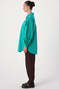 A wholesale clothing model wears 28268 - Shirt Tunic - Green, Turkish wholesale Tunic of Allday