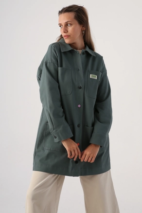 A model wears 30856 - Jacket - Green, wholesale undefined of Allday to display at Lonca