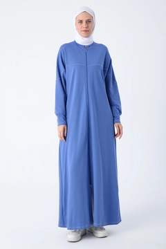 A wholesale clothing model wears ALL10442 - Abaya - Parliament, Turkish wholesale Abaya of Allday