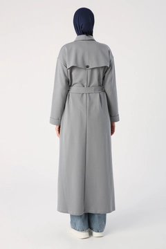 A wholesale clothing model wears ALL10660 - Belted Windbreaker Buttoned Comfortable Fit Abaya - Gray, Turkish wholesale Abaya of Allday