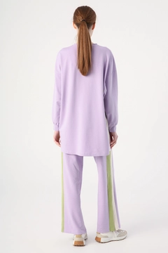 A wholesale clothing model wears ALL10222 - Tracksuit Set - Lilac, Turkish wholesale Tracksuit of Allday