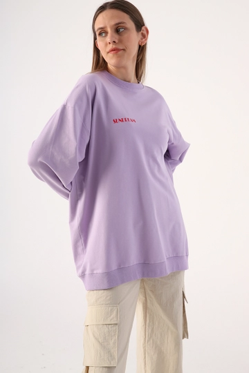 A wholesale clothing model wears  Sweatshirt - Lilac
, Turkish wholesale Sweatshirt of Allday