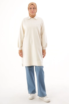 A wholesale clothing model wears all11757-mode-embroidered-knitted-tunic-ecru, Turkish wholesale Tunic of Allday