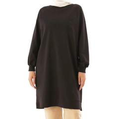 A wholesale clothing model wears all11761-mode-embroidered-knitted-tunic-black, Turkish wholesale Tunic of Allday