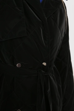 Модел на дрехи на едро носи all11773-quilted-coat-with-snap-fastener-belt-black, турски едро Палто на Allday