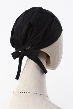 A wholesale clothing model wears ALL11303 - Bandana Bonnet - Black, Turkish wholesale Bonnet of Allday