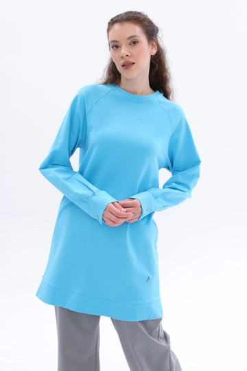 A wholesale clothing model wears  Raglan Sleeve Cuffed Sweat Tunic - Turquoise
, Turkish wholesale Tunic of Allday