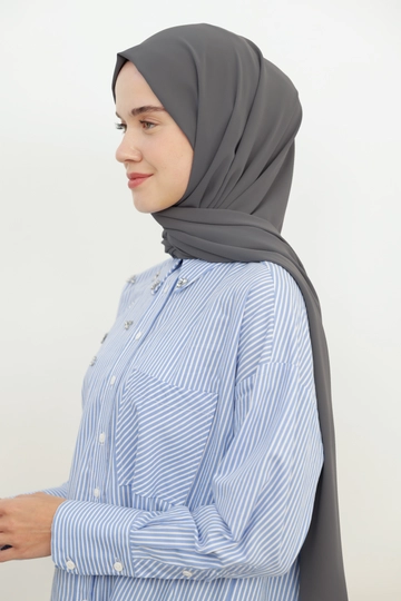 A wholesale clothing model wears  Medina Silk Shawl - Smoked
, Turkish wholesale Shawl of Allday