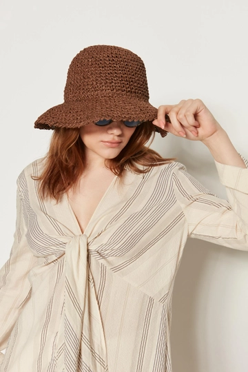 A wholesale clothing model wears  Hand Knitted Brown Straw Hat - Brown
, Turkish wholesale Hat of Axesoire