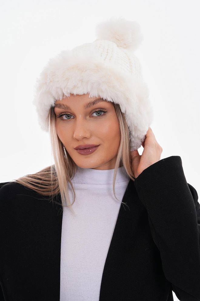 Axesoire Ponponlu Peluş Kürklü Bere Beyaz Toptan Giyim 0