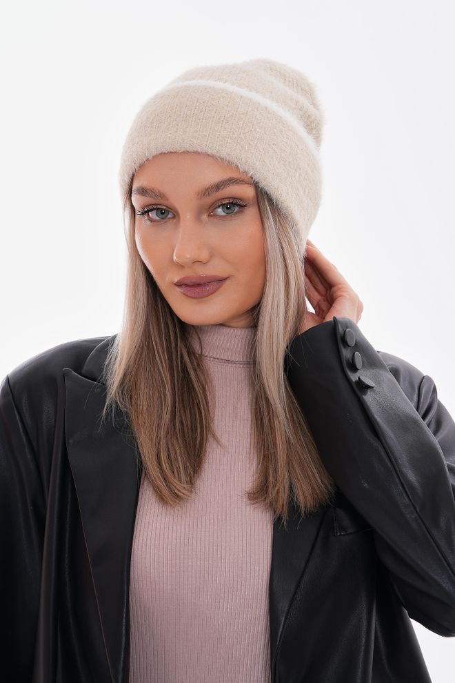 Axesoire Trikotažas Beretė – Smėlio Spalvos Didmeninė prekyba drabužiais 0