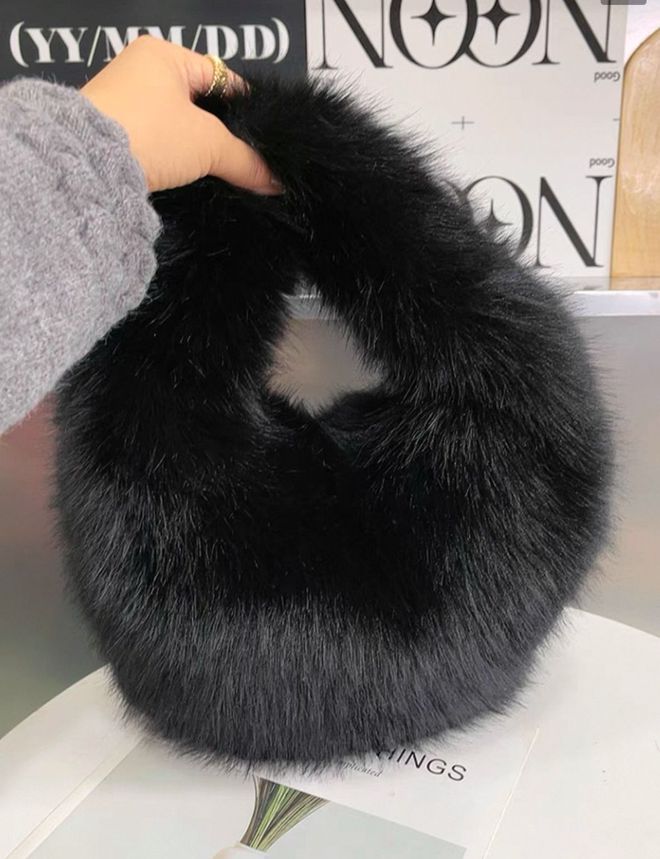 Axesoire Peluş Çanta Siyah Toptan Giyim 3