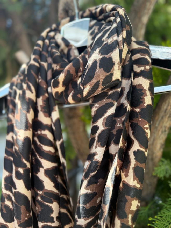 Axesoire Mantón De Colores Con Estampado De Leopardo Visón Ropa al por mayor 0