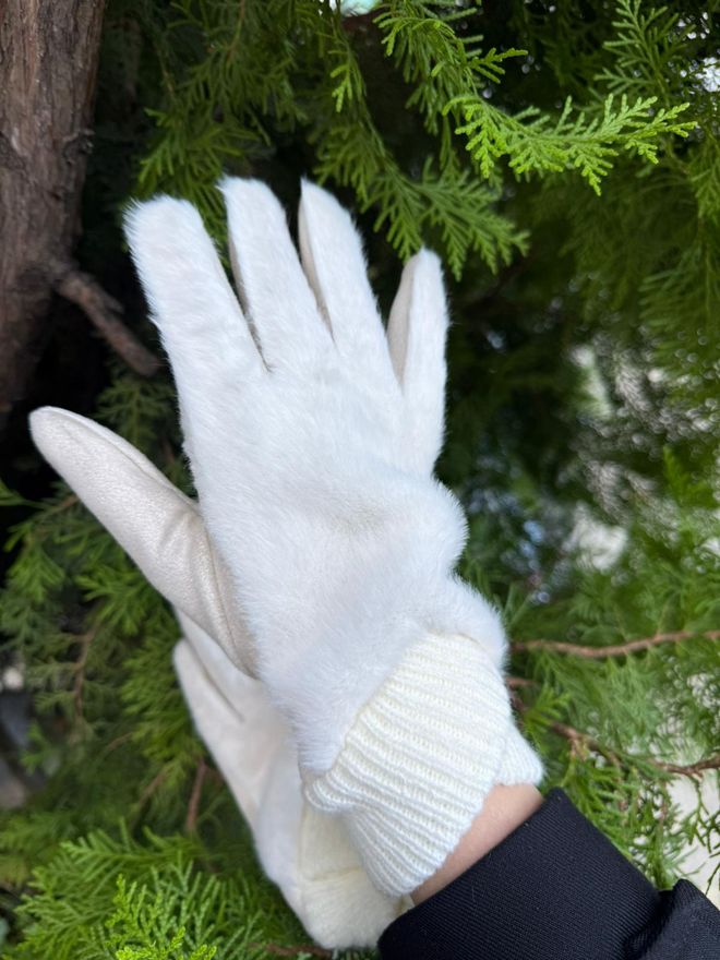 Axesoire Kašmirske Plišane Rukavice Bež Велепродаја одеће 0