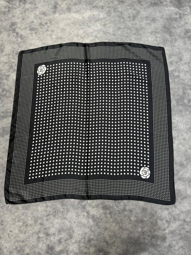 Axesoire Siyah Puantiye Zarif Şal Toptan Giyim Gündelik