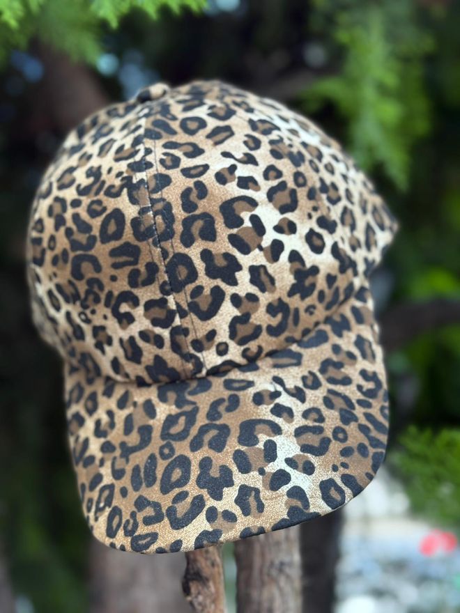 Axesoire Rjav Klobuk Ležerno Leopardji Tisk Oblačila na debelo Ležerno