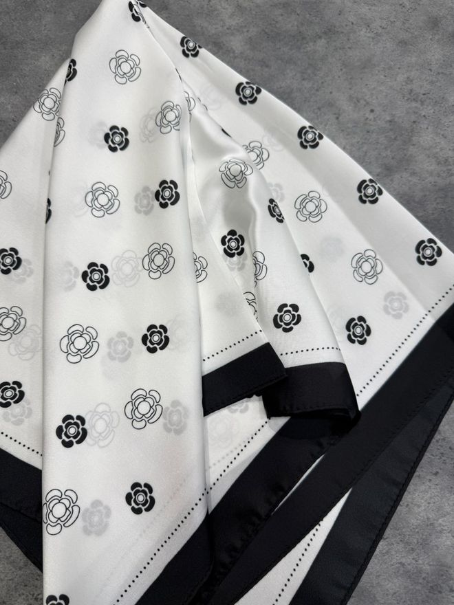 Axesoire Elegant Black Shawl Wholesale Clothing 1