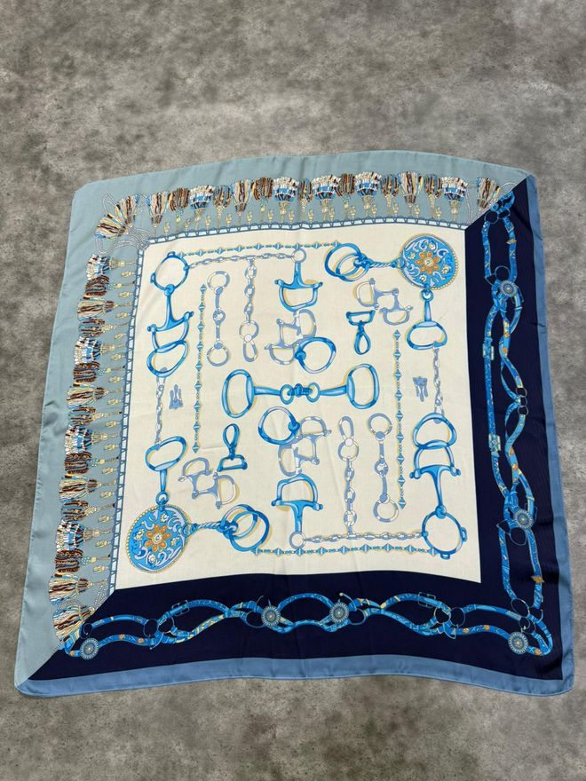 Axesoire Zarif Mavi Şal Toptan Giyim Gündelik