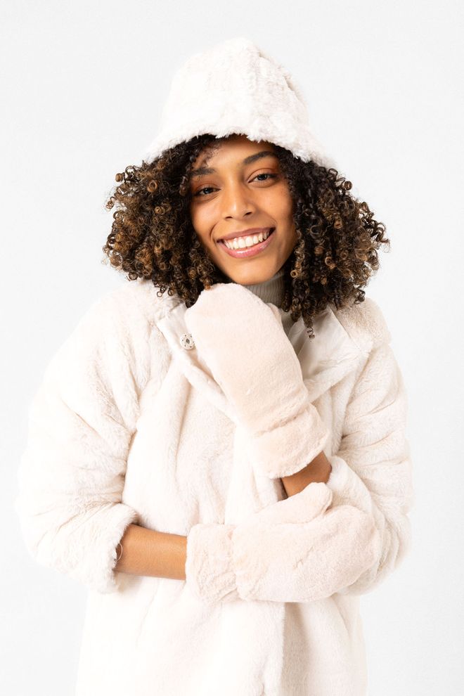 Axesoire Guanti In Peluche Con Bottoni Morbidi Beige Abbigliamento all'ingrosso 1